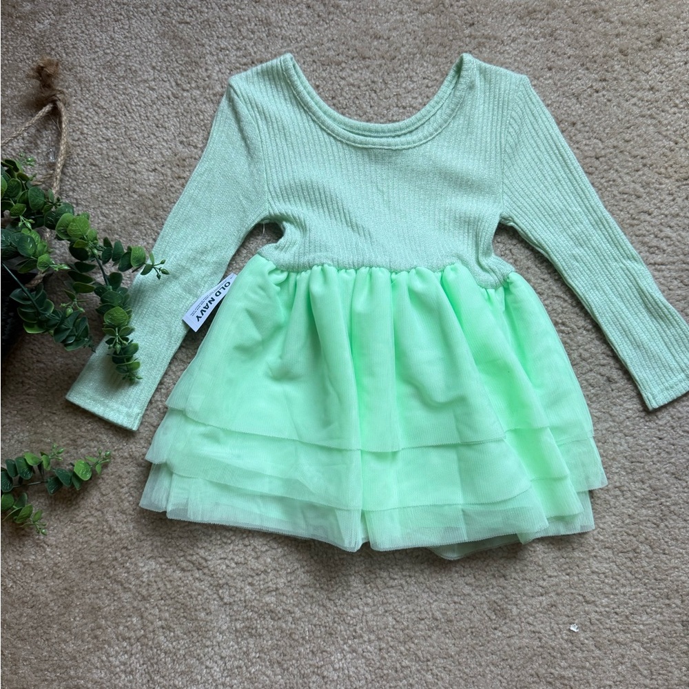 Old Navy Green Crew Neck Sweater